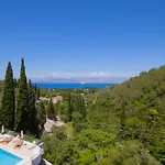 Odyssey Villas Вилла Кассиопи